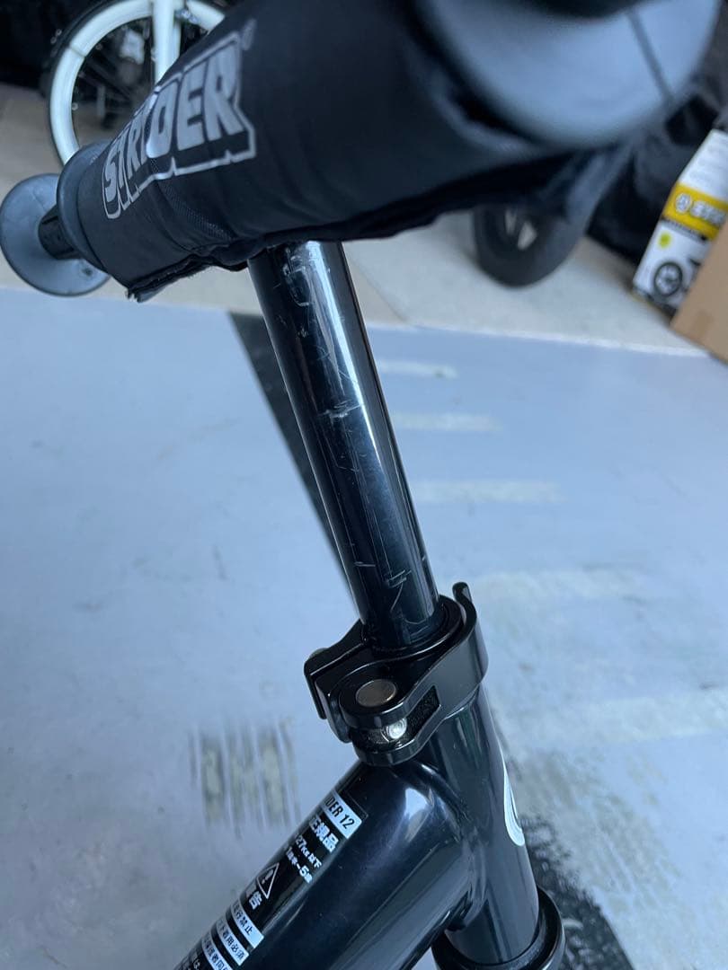 ストライダー　スポーツモデル　カバー付属　12インチ