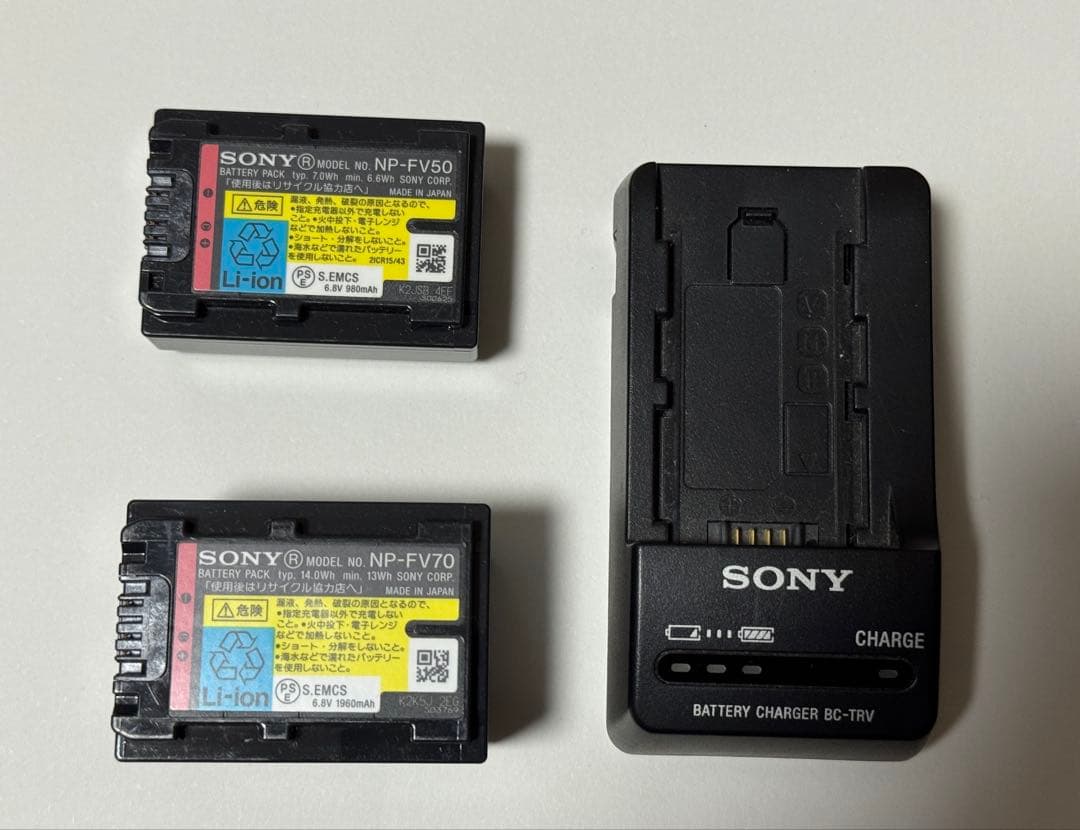 Sony HDR-CX270V ビデオカメラ 動作確認済み、純正大容量バッテリー