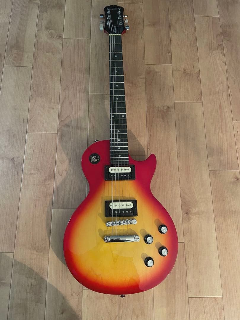 美品Epiphone Les Paul studio LT純正ケース、ストラップ