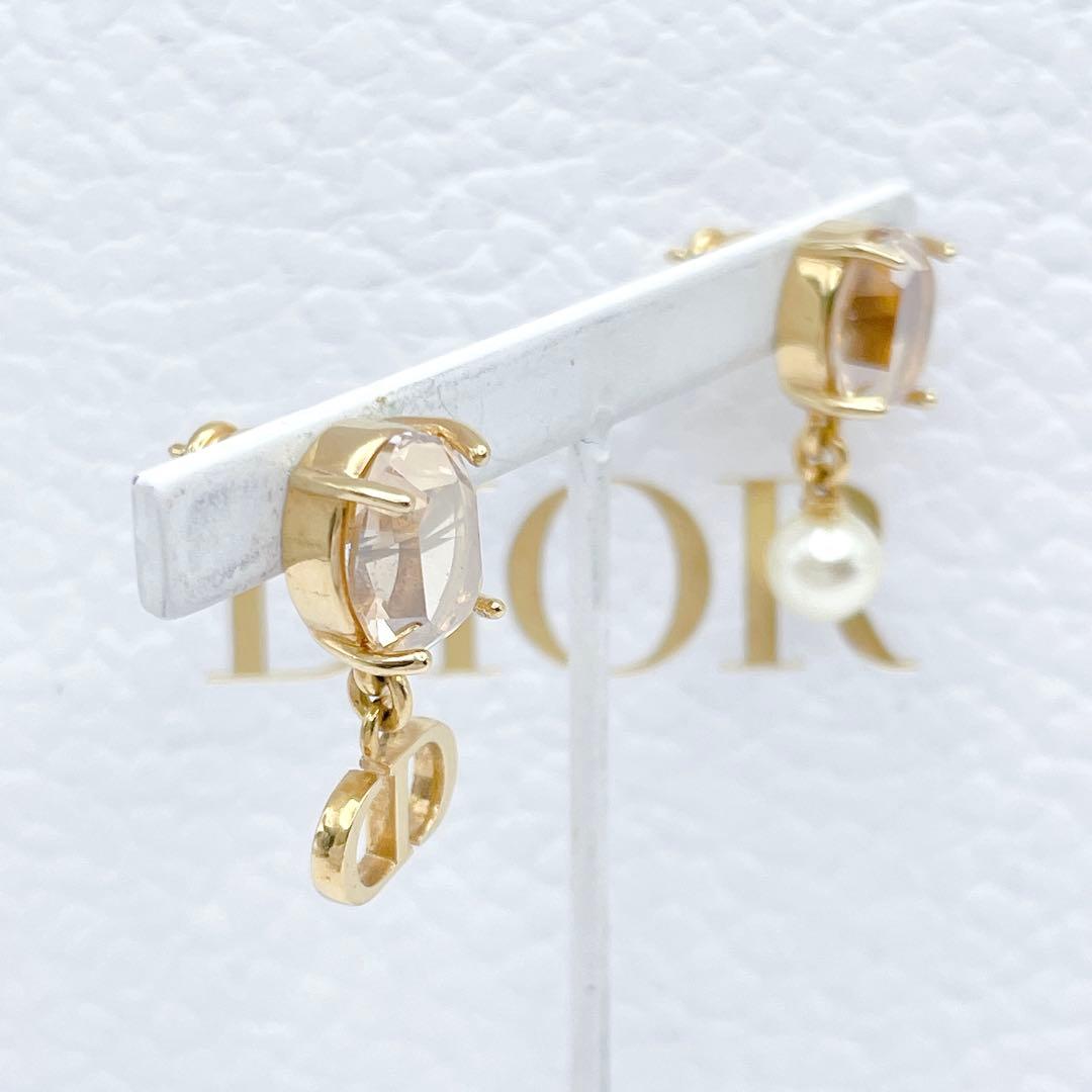 Christian Dior ピアス　CD NAVYストーン　パール　ゴールド