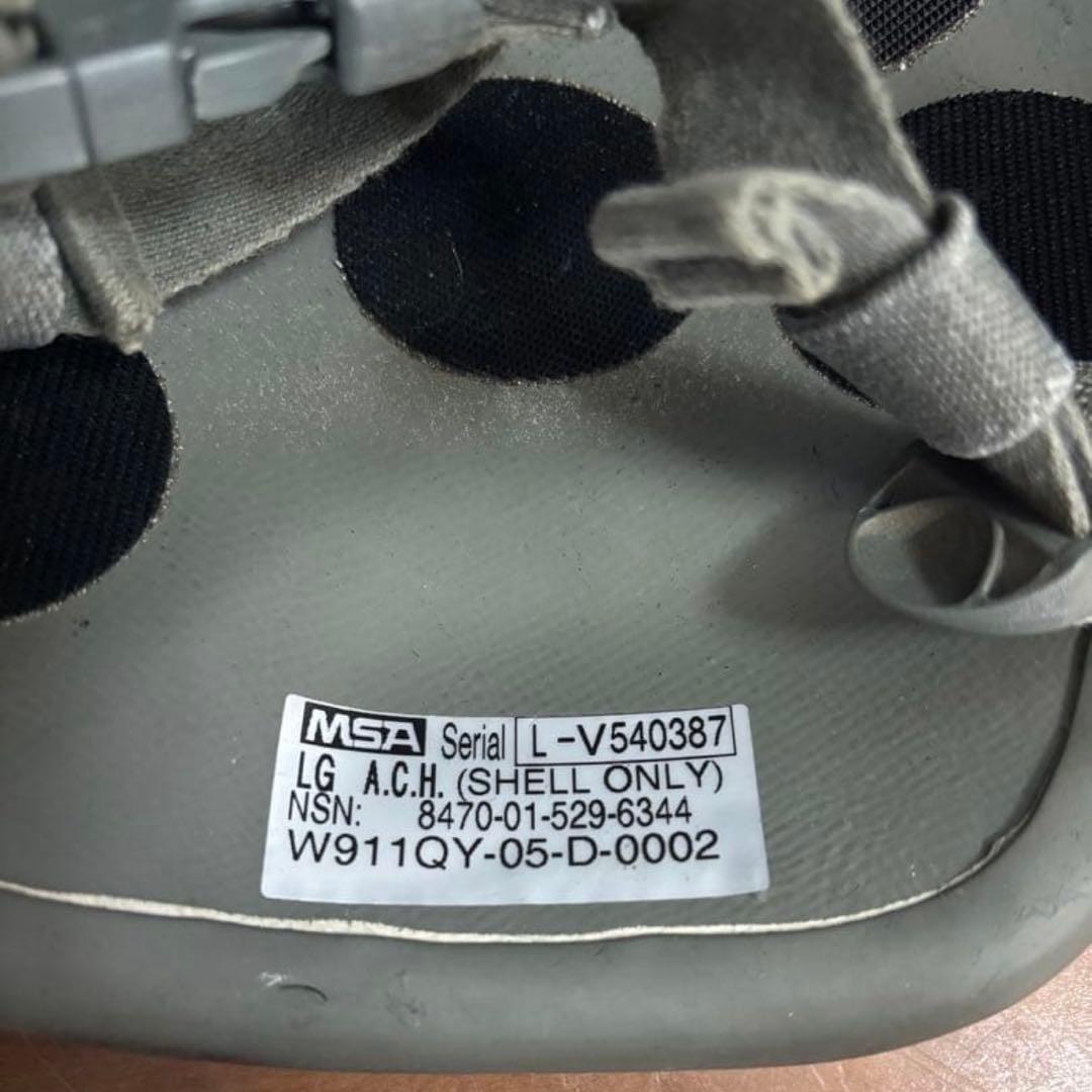 米軍　実物　US ARMY ACH HELMET サイズLARGE 送料無料　③