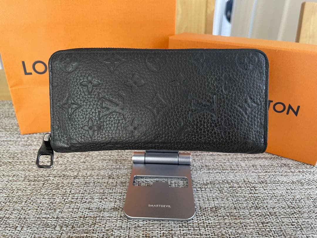 Louis Vuitton ブラックレザー 長財布