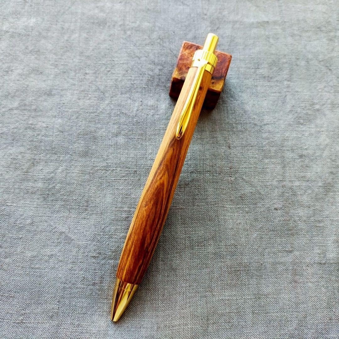 ハンドメイド　木軸ボールペン　屋久杉　0.5mm　天然木　ゴールド