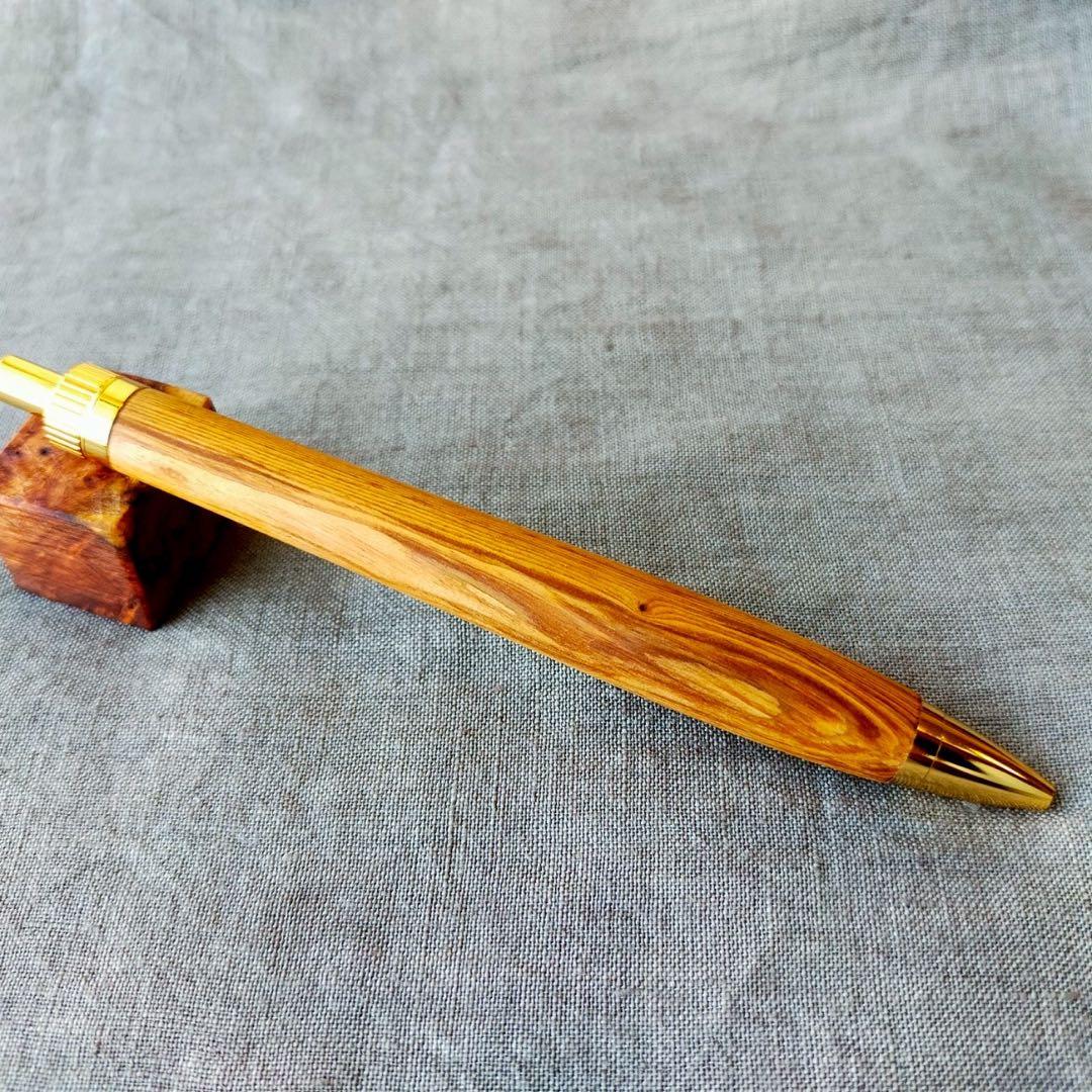 ハンドメイド　木軸ボールペン　屋久杉　0.5mm　天然木　ゴールド