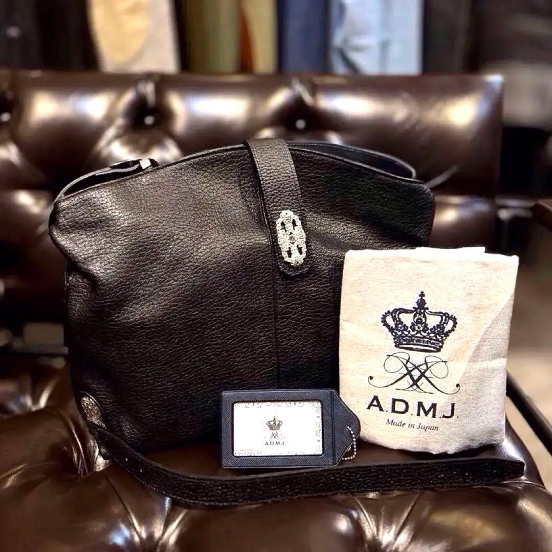 【新品未使用】A.D.M.J アールデコスワロ シボ革 レザーショルダーバッグ黒