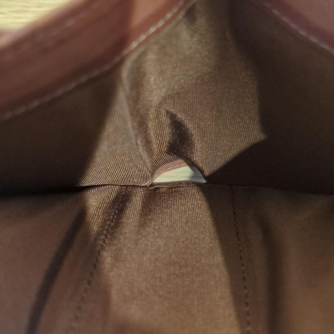 ダヤン ランプの灯り レザー二つ折り財布