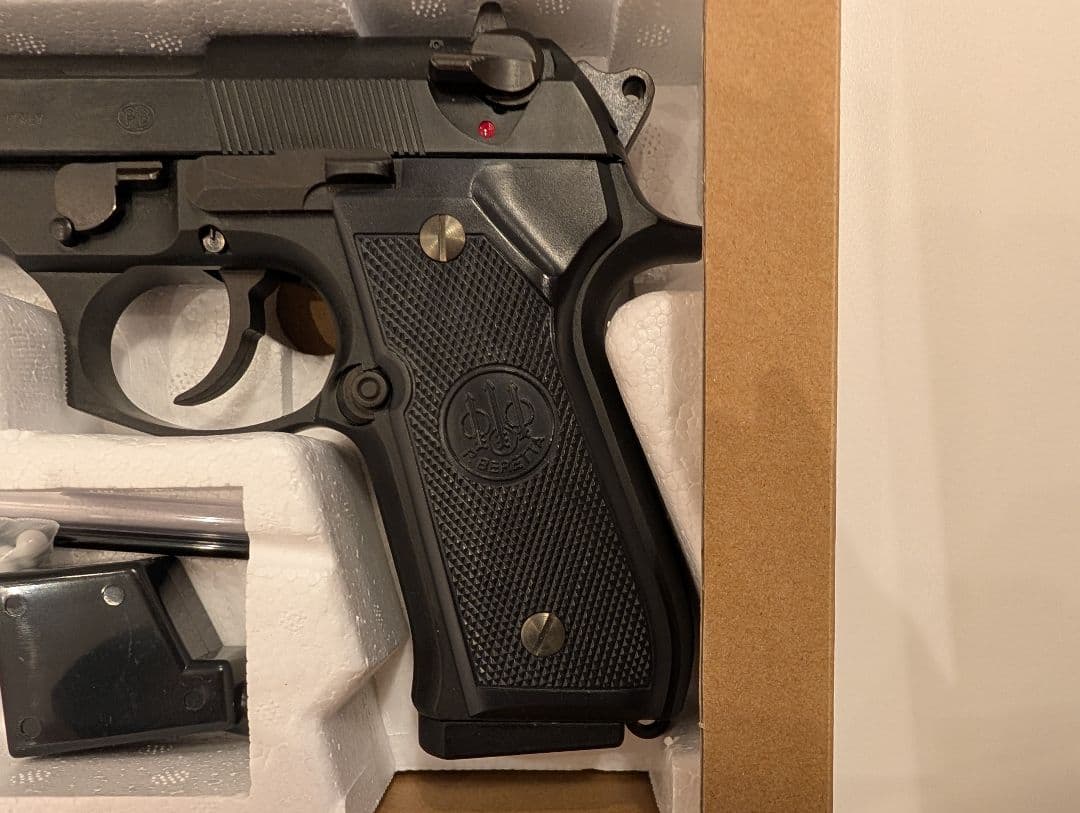 ウエスタンアームズ　ベレッタM92FSカーボンブラック