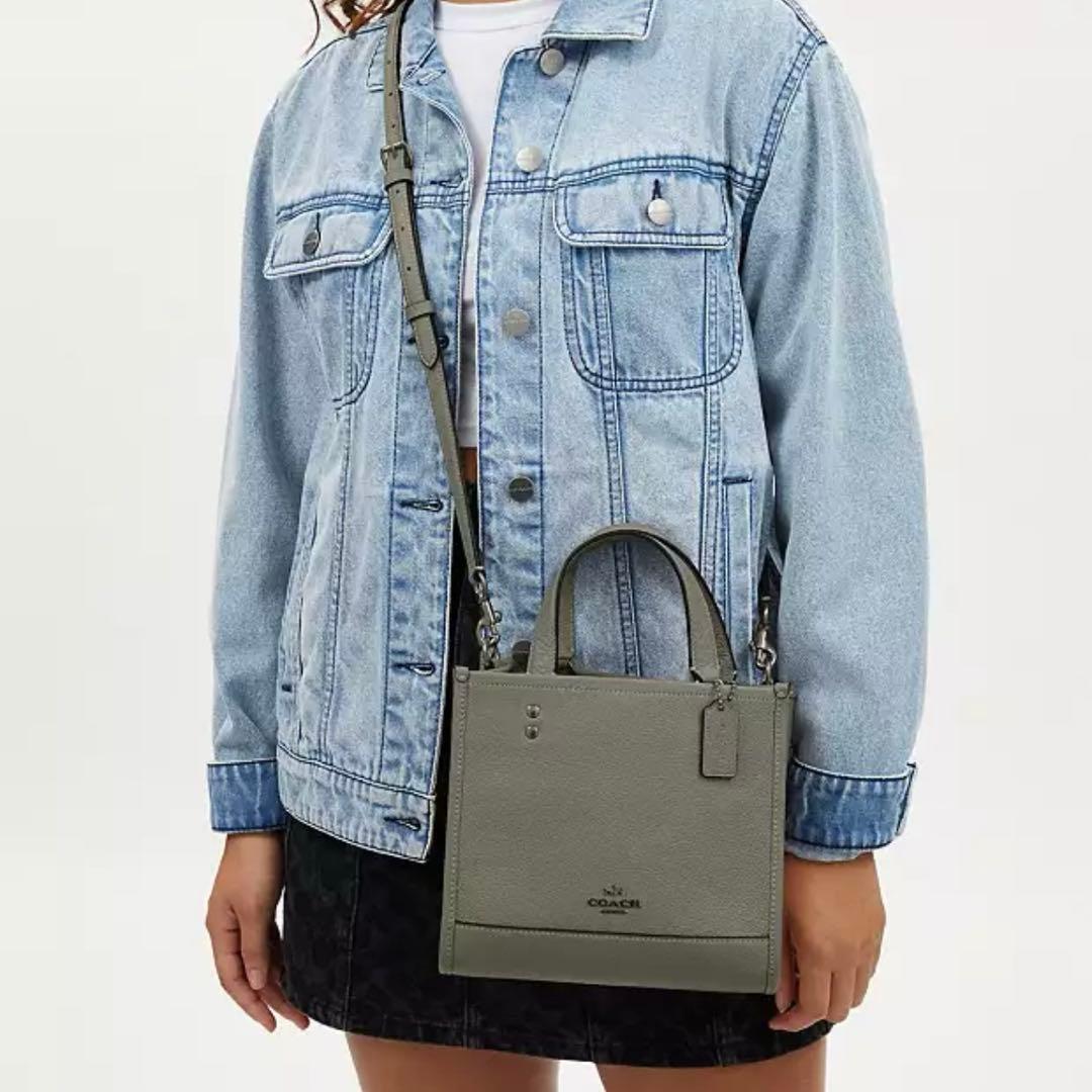 コーチ　オリーブグリーン レザー ショルダーバッグ