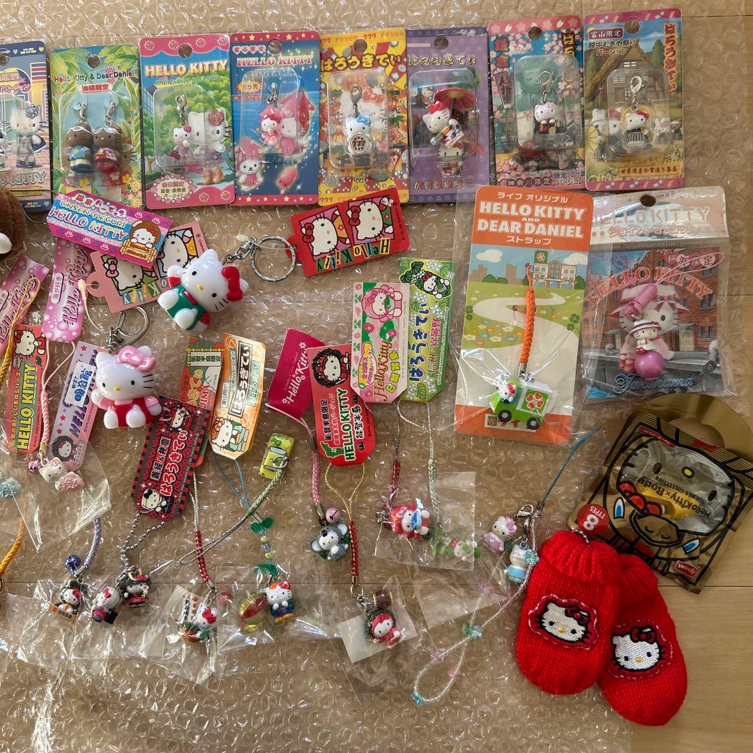 キティ　ご当地　日焼け　マスコット　キーホルダー　根付け　まとめ売り　レア