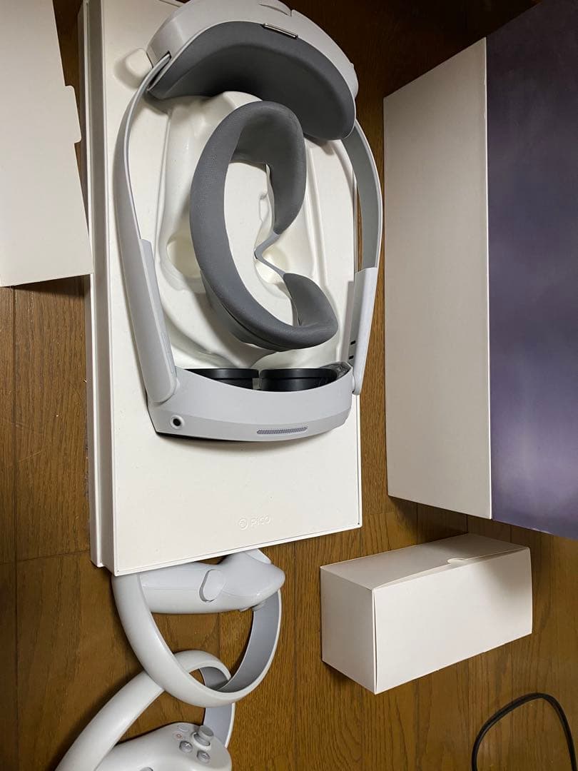 Pico 4 VR 128GB ヘッドセット ホワイト