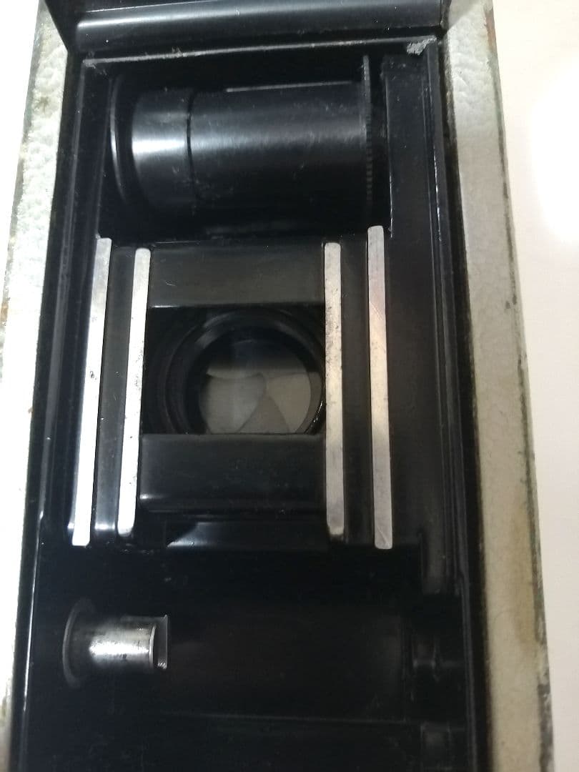 YASHICA　Rapide ヤシカハーフサイズフィルムカメラ　ラピード