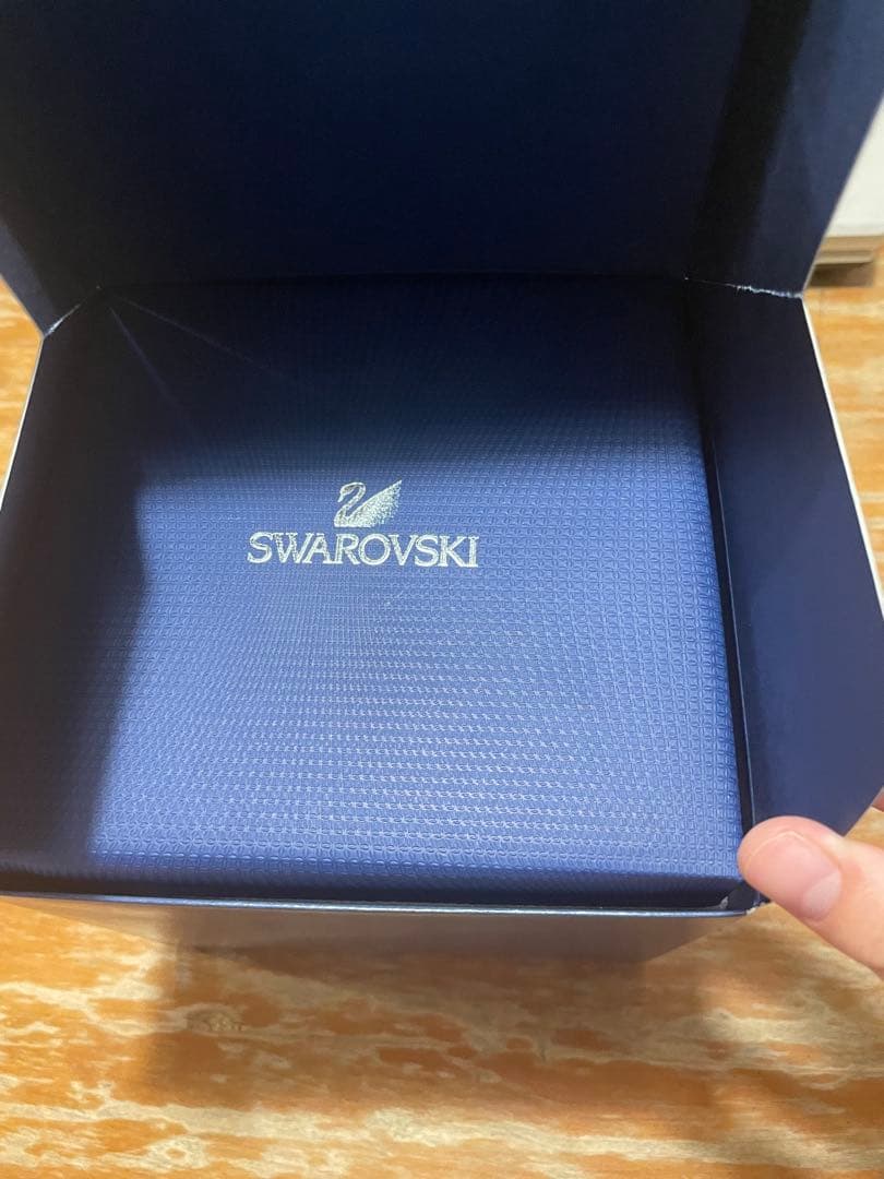 スワロフスキー　薔薇　置物