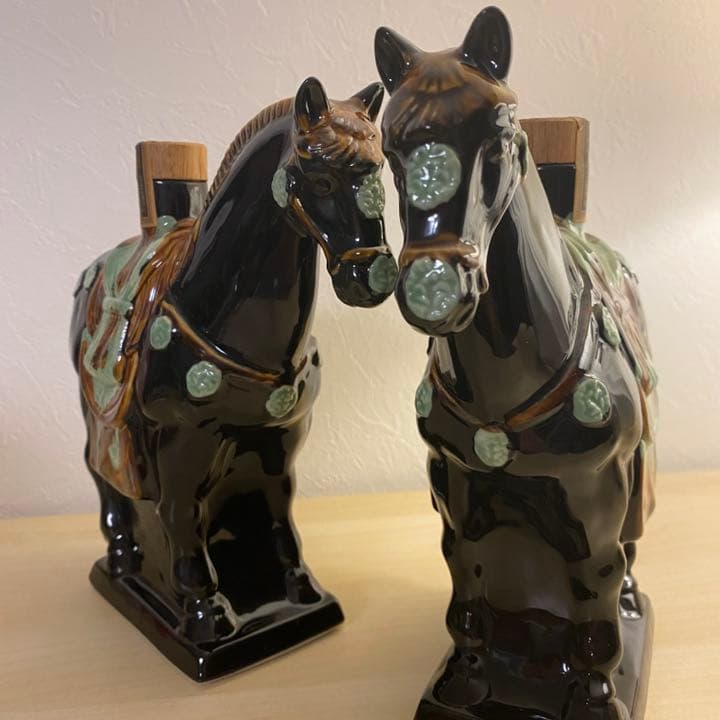 未開栓サントリーウイスキー馬ボトル古酒