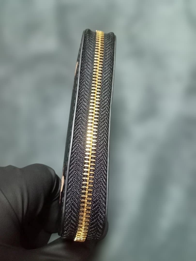 LOUIS VUITTON ケース・小銭入れかなり綺麗な商品