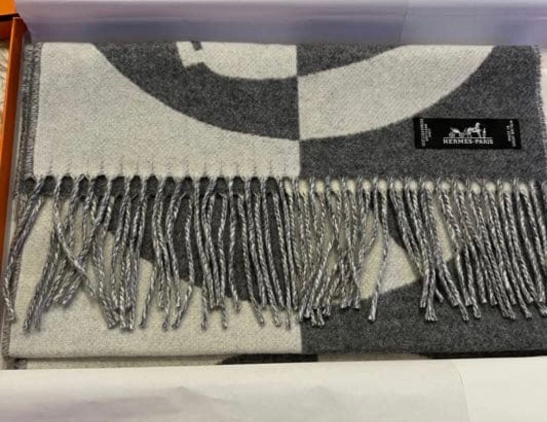 HERMES 100%カシミヤマフラー