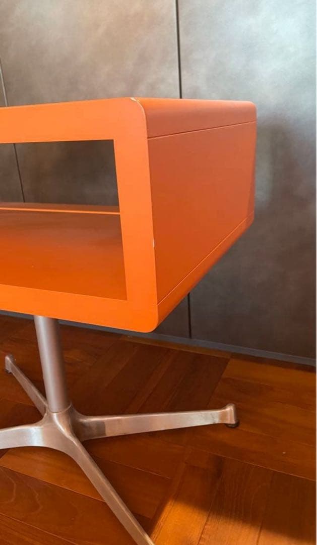 オレンジ サイドテーブル