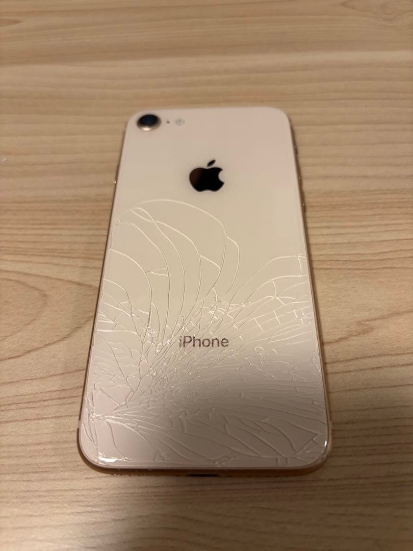 iPhone 8 64GB ゴールド SIMフリー