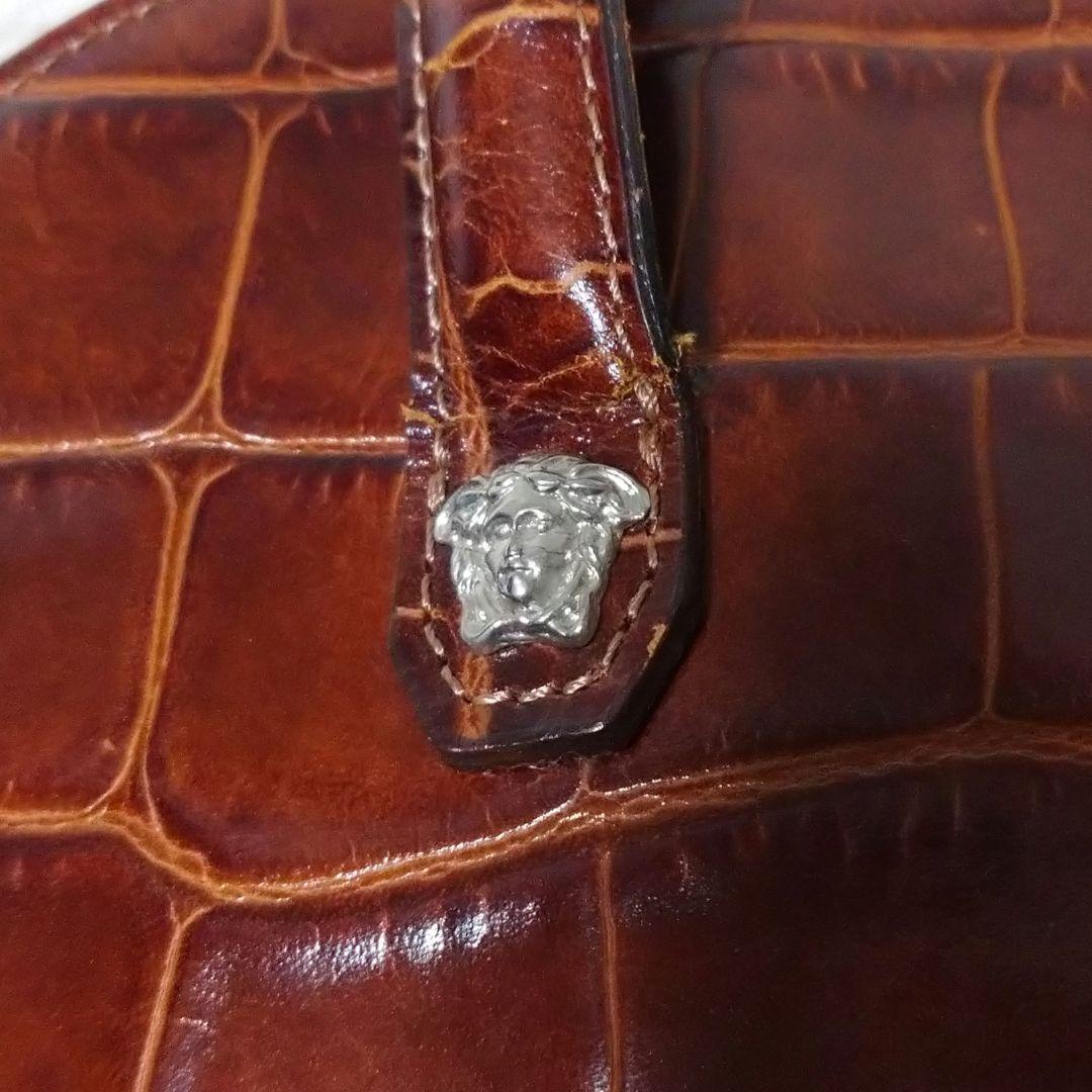 ジャンニ・ヴェルサーチ 型押 バンド、ショルダーバッグ 斜掛け