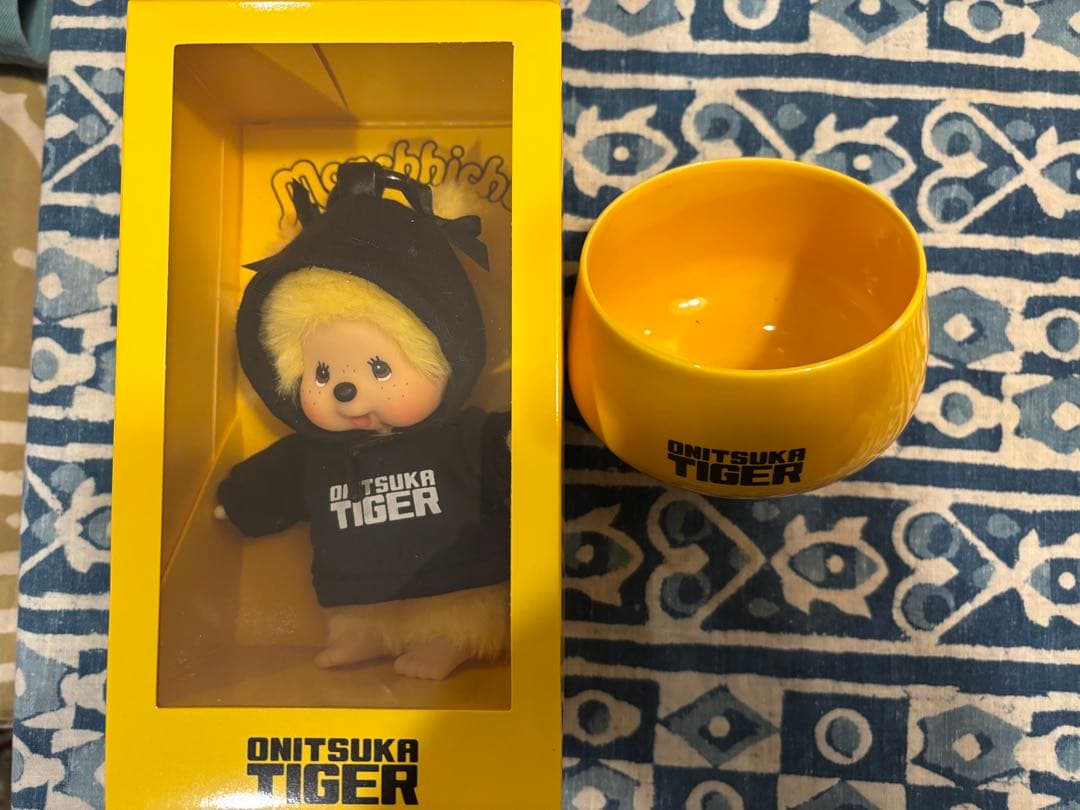 モンチッチ　オニツカタイガー　湯呑みつき
