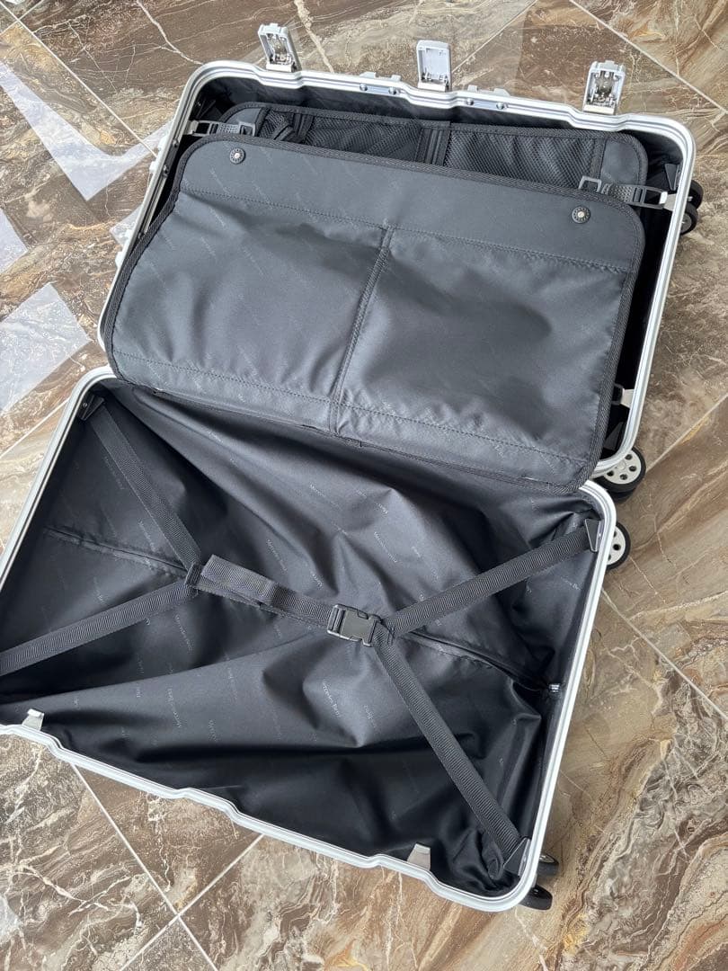 mtp@　　メルセデスベンツ　スーツケース