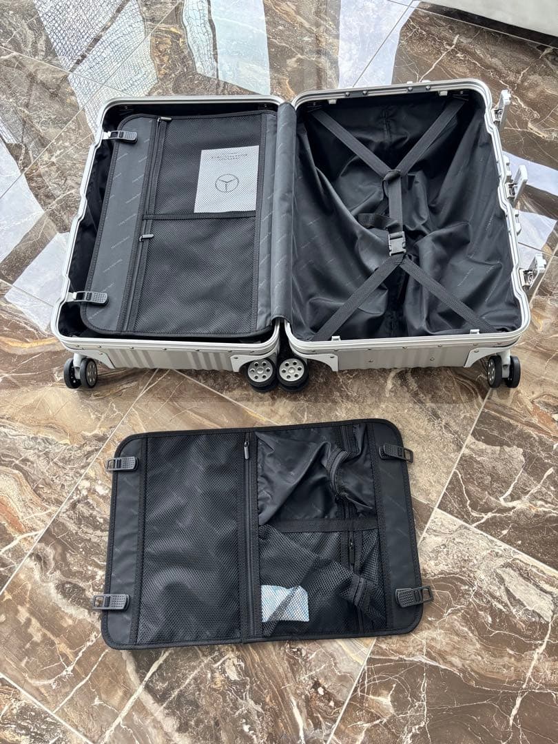 mtp@　　メルセデスベンツ　スーツケース