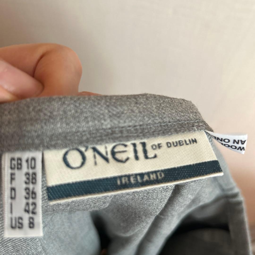 【値下げしました】オニールオブダブリン　グレー サイドスリット プリーツスカート