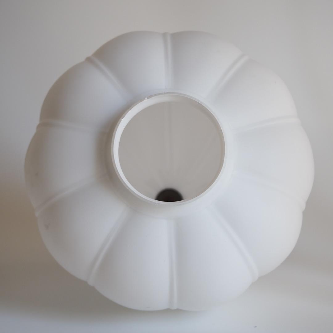 大正ガラス シェードランプ / ヴィンテージ 白 ミルクガラス