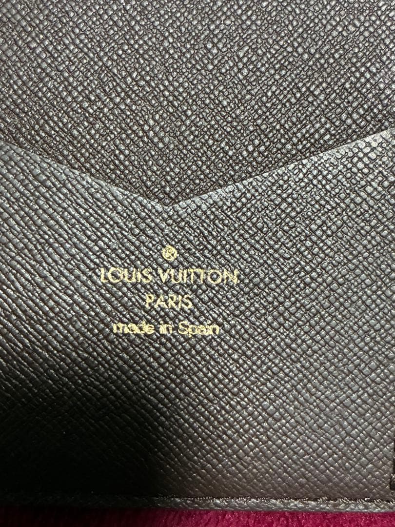 ルイヴィトン　モノグラム　iPhoneケース　フォリオ　正規品