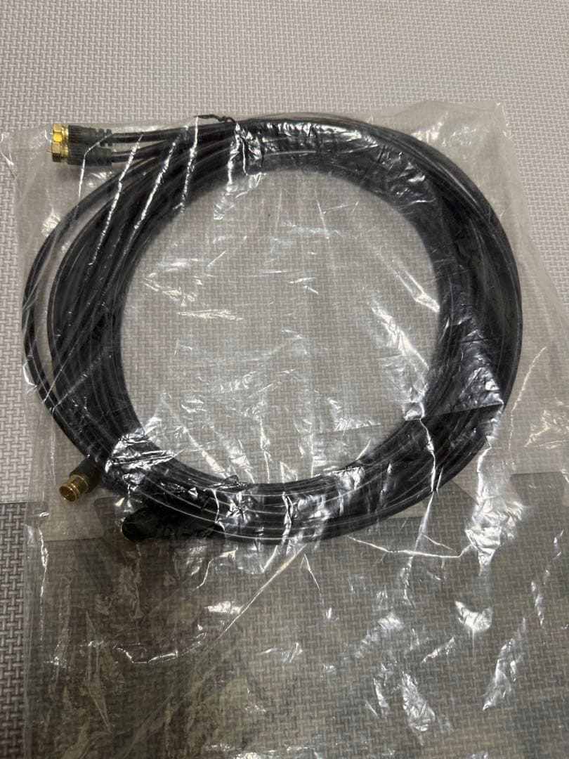 32V型テレビ　JOY-32TVSUMO1-S