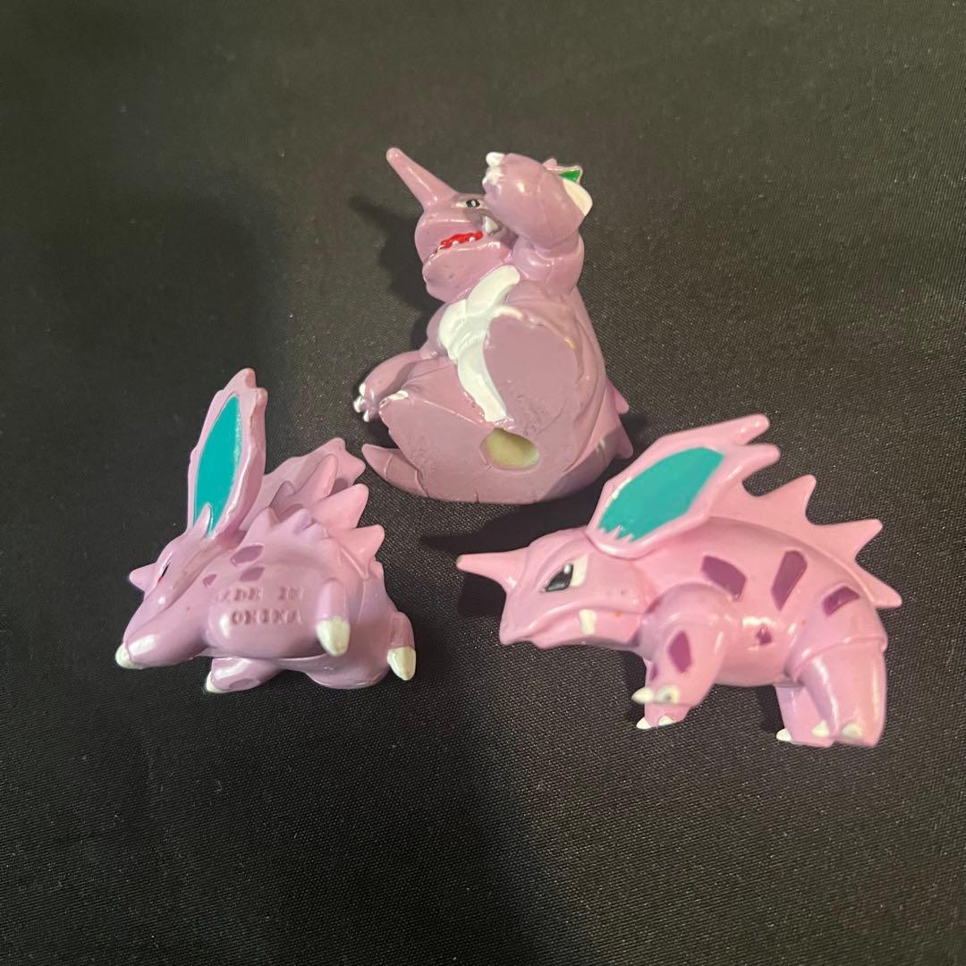 ⚫︎︎【当時もの】モンコレ ニドラン♂ ニドリーノ ニドキング ポケモン TOMY