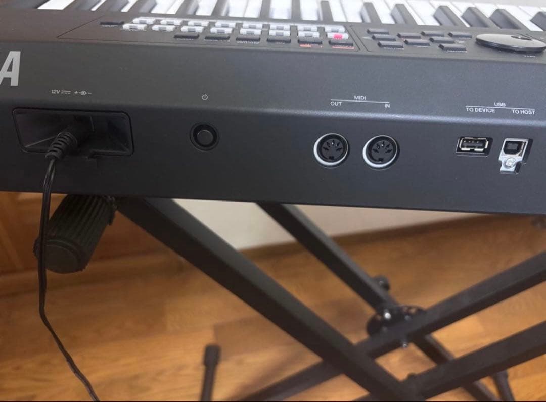 Yamaha MX61 シンセサイザー 61鍵　ソフトケース付き