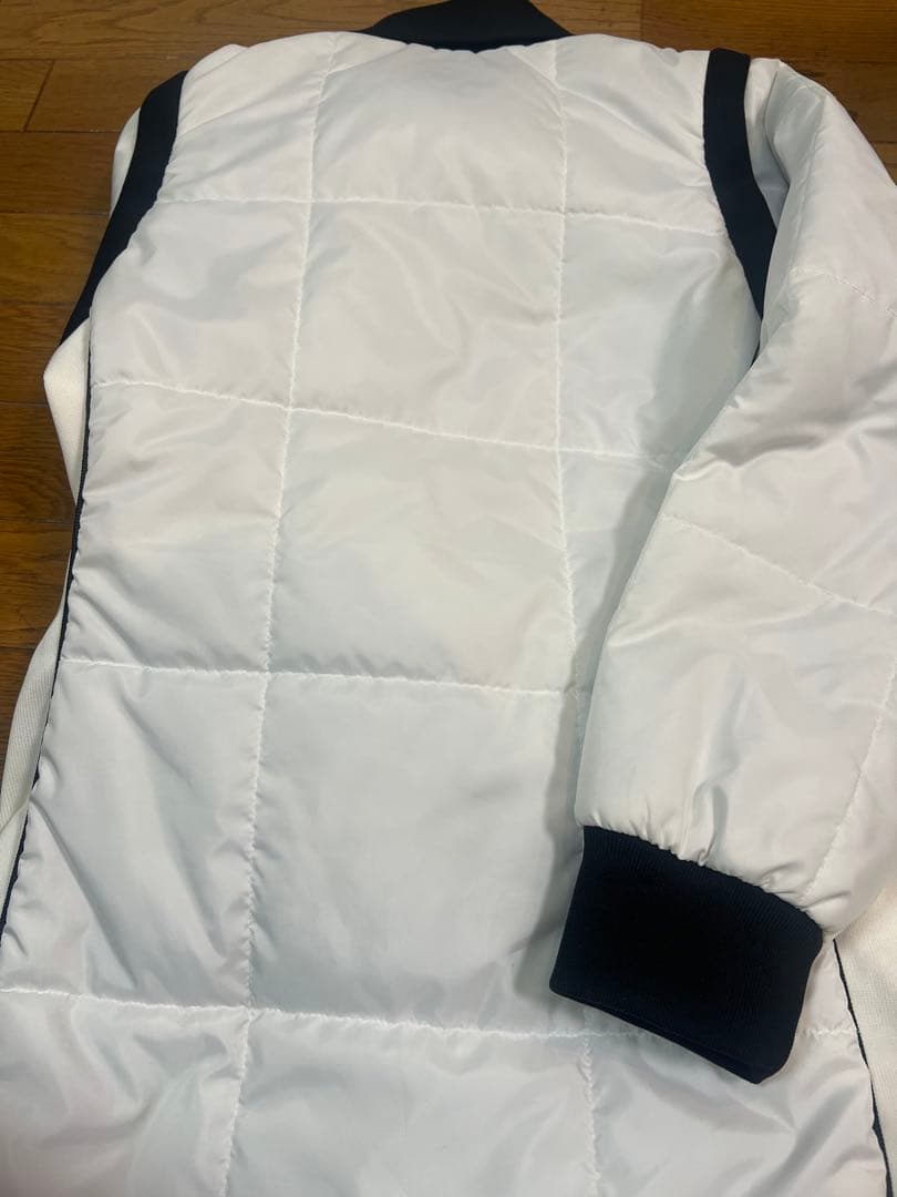 アルチビオ　ダウン　ホワイト