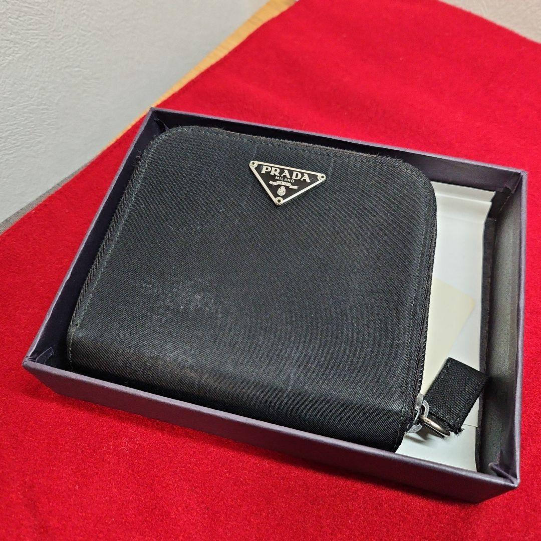 PRADA プラダ 二つ折り財布 ステートナイロン 三角ロゴ ラウンドファスナー