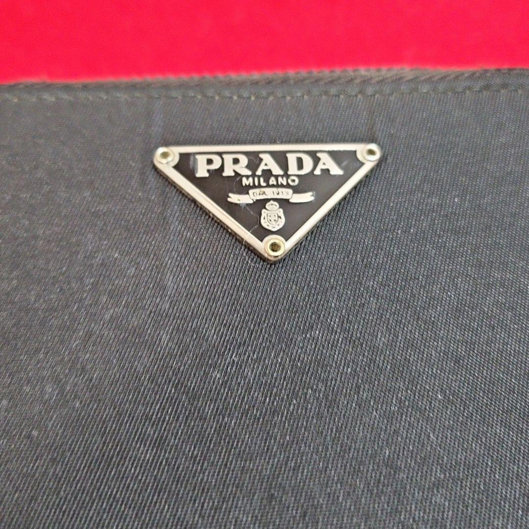 PRADA プラダ 二つ折り財布 ステートナイロン 三角ロゴ ラウンドファスナー