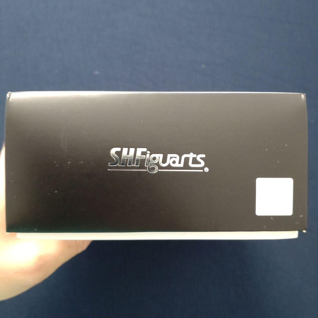 S.H.Figuarts 真骨彫製法 仮面ライダーカブトハイパーフォーム