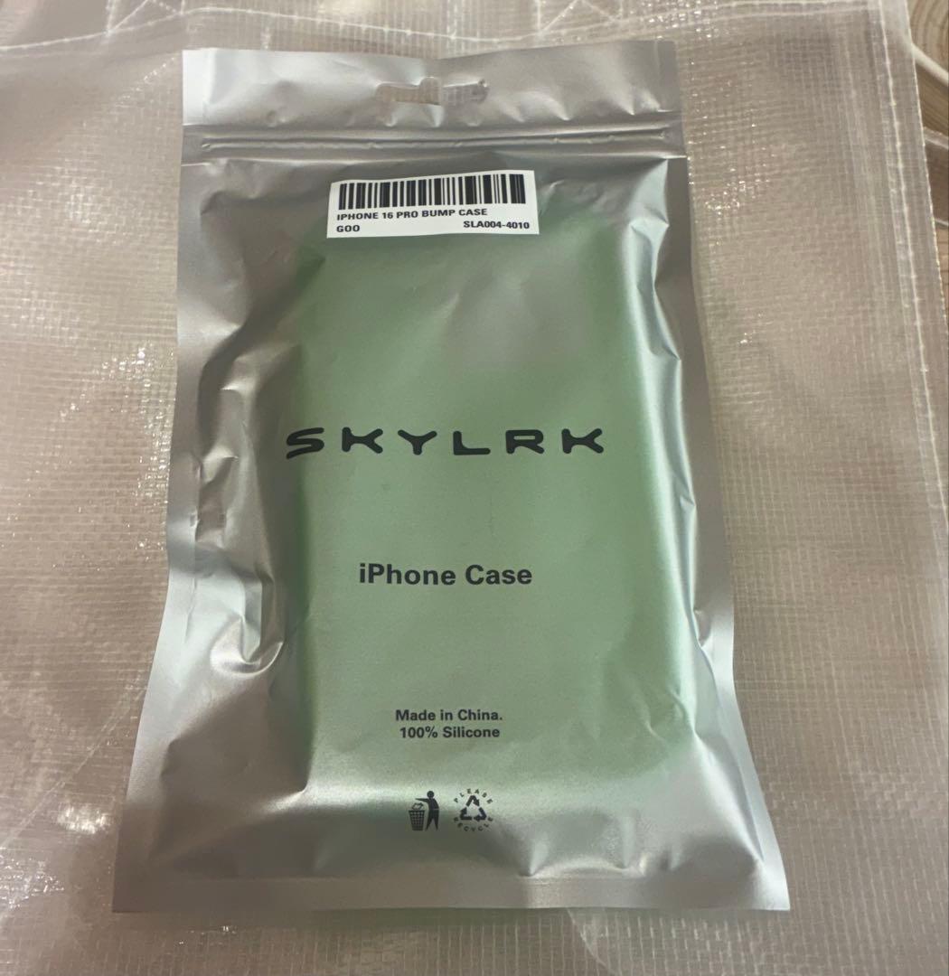 【激レア完売品】SKYLRK iPhone16 Pro Case