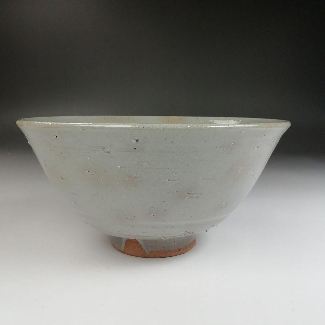 Ｔ８７１　茶碗　『銹絵　草花文』『通次阿山 造』　共箱　抹茶碗　茶道具