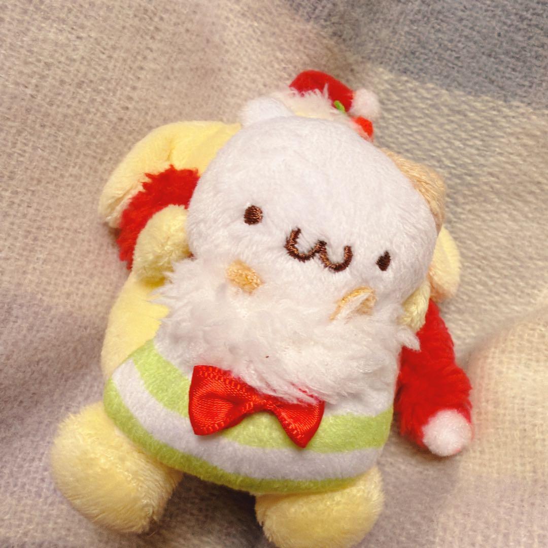 ポムポムプリンカフェ　マスコット　靴下の中にマフィン