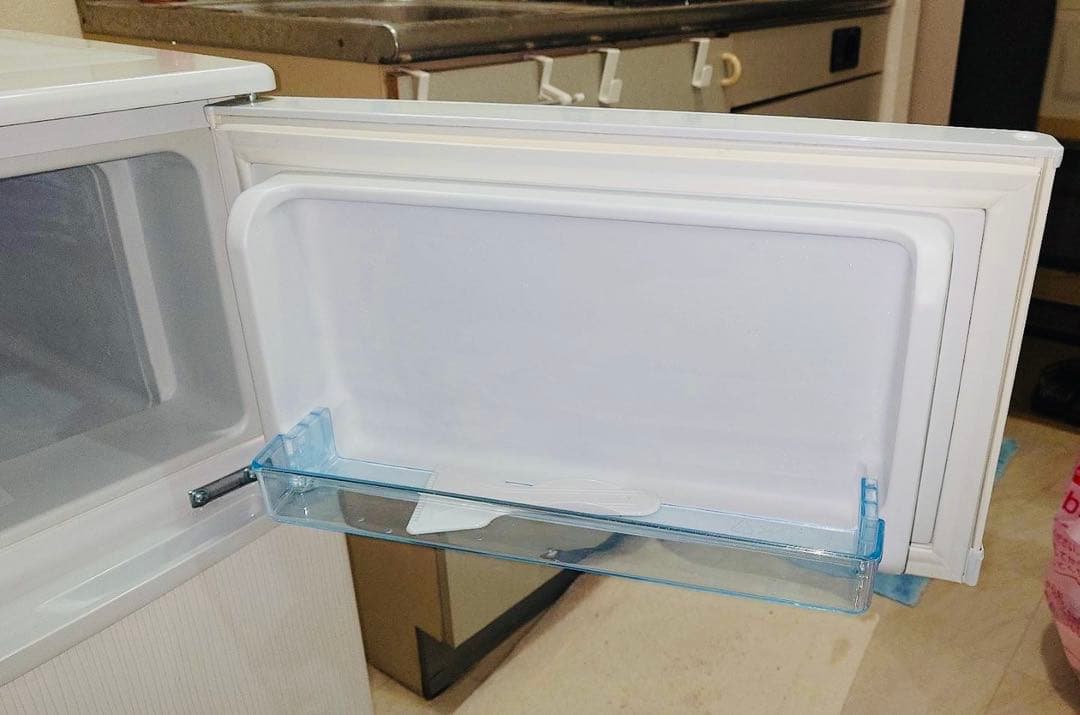 【12/7迄たのメル便又は直接引取】Abitelax AR-100E冷蔵庫96L