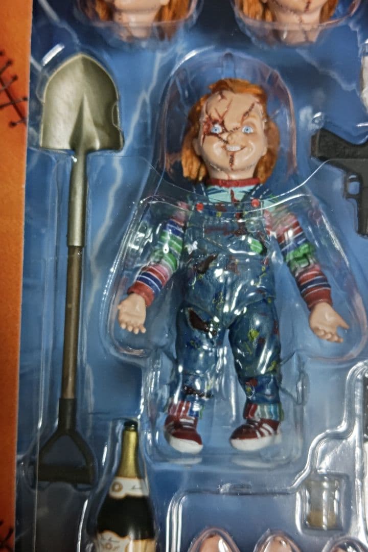 NECA　BRIDE　OF　CHUCKY　チャッキーの花嫁　フィギュア