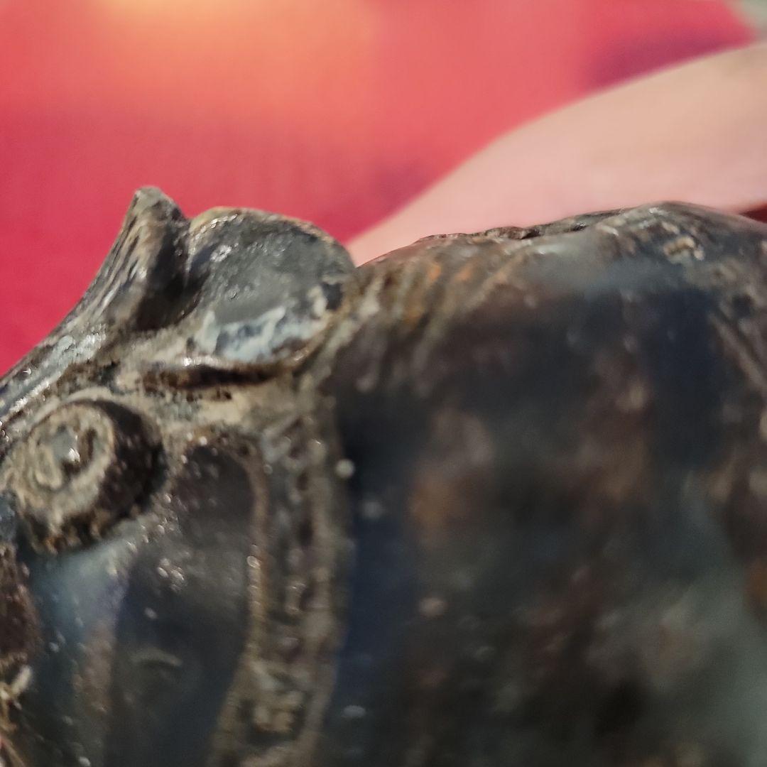 クメール王朝時代の褐釉兎型壺