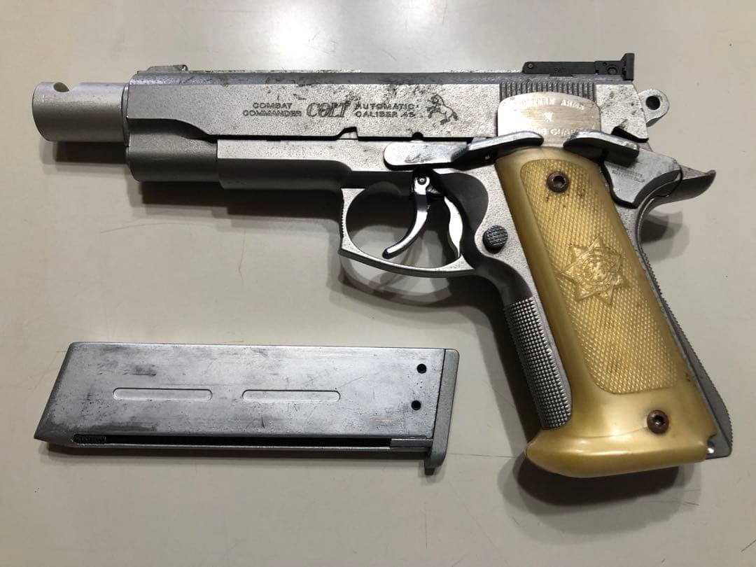 WAニュースーパーコンバットコマンダーカスタム ステンレスシルバー