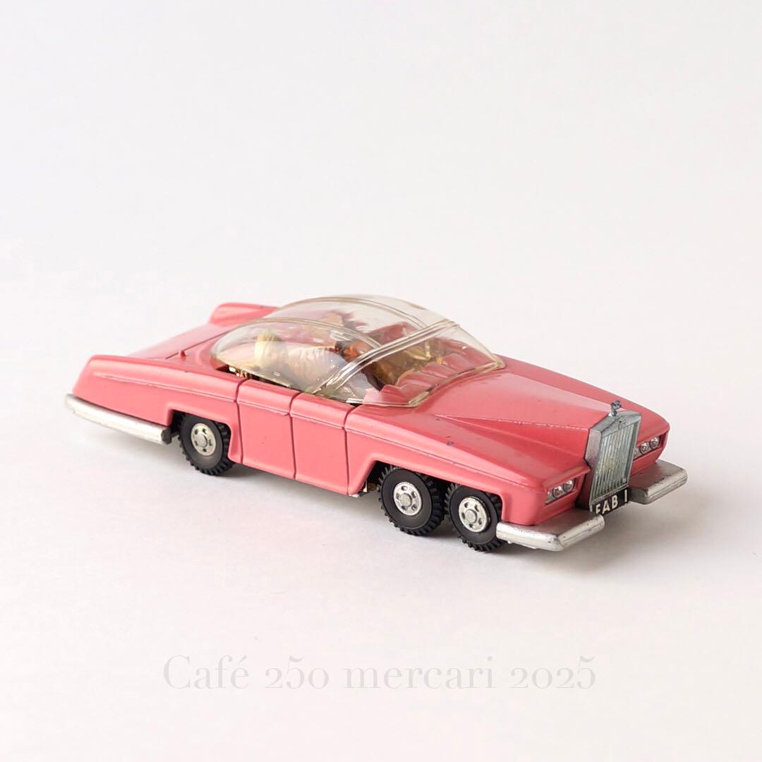 DINKY № 100 サンダーバードペネロープ号　Thunderbirds