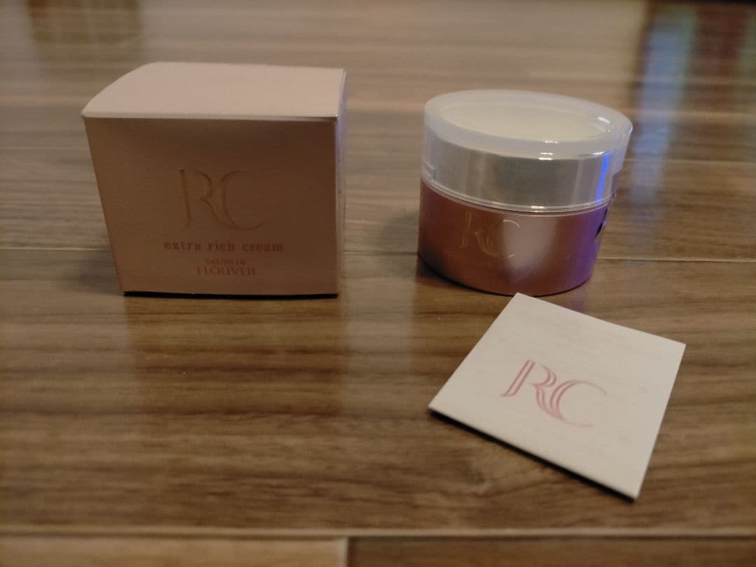 【未使用】ロワイユクラブ/エクストラリッチエマルジョン（乳液）・クリーム（保湿）