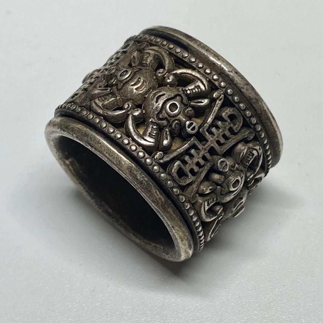 古美術アンティーク清代の指輪 蝙蝠 寿紋（福寿）銀製 「光緒 天寶 足銀 」骨董