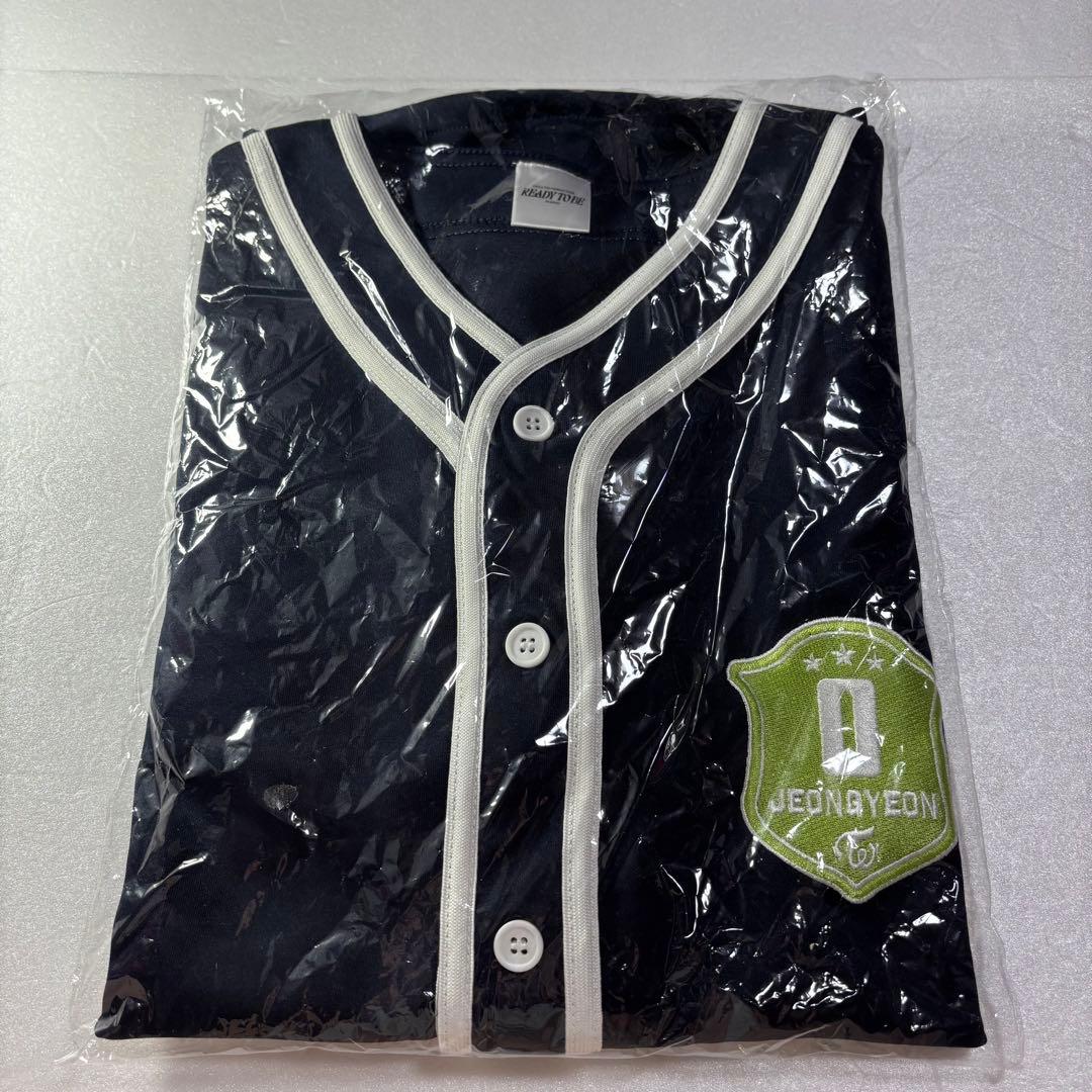 TWICE READY TO BE ジョンヨン ユニフォームシャツ 新品未開封