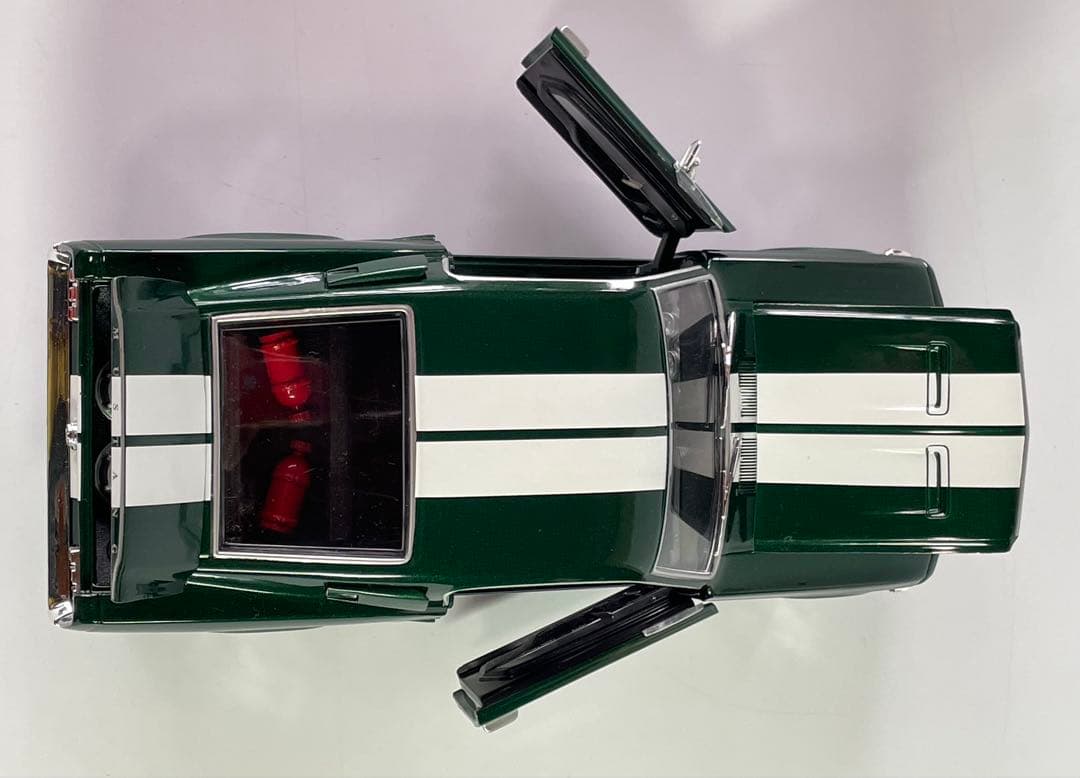 【絶版モデル】ワイルドスピード3 フォード　マスタング　1/18 ミニカー