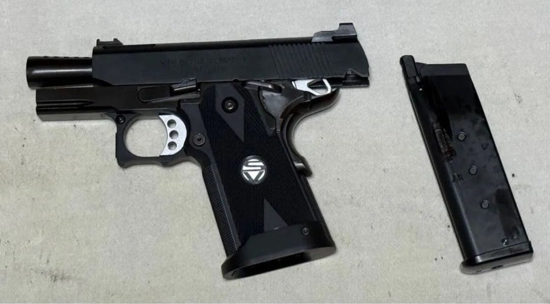 HW樹脂 WA スプリングフィールド V10 純正マガジン２本付き 訳有り美品