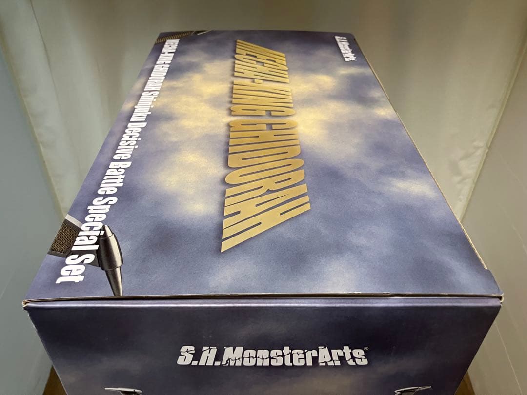 S.H.MonsterArtsメカキングギドラ 新宿決戦 Special Set