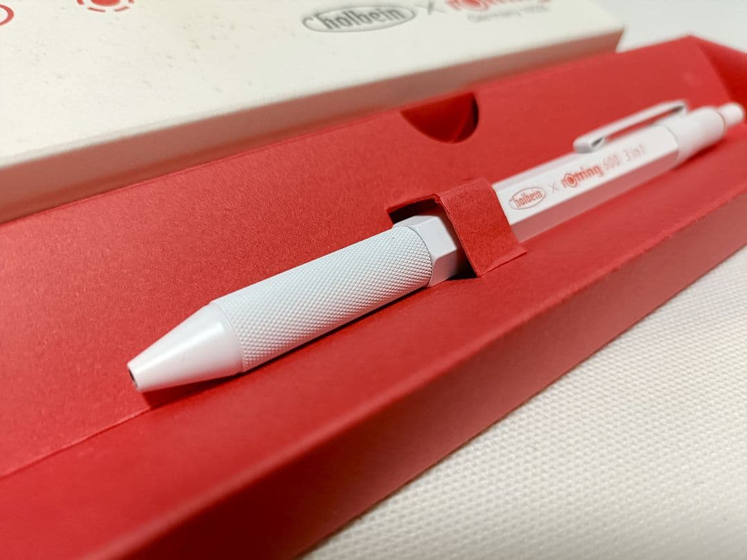 holbein x rotring 600 3 in 1 ホワイト